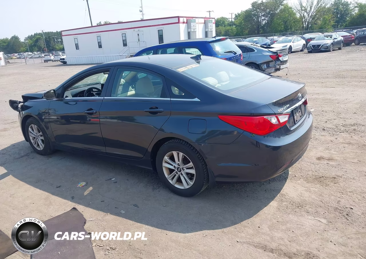 2013 Hyundai Sonata Gls VIN:5NPEB4AC7DH754487 - 3