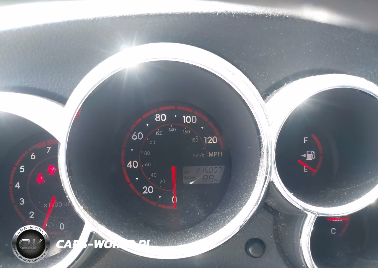 2006 Toyota Matrix VIN:2T1KR32E06C616790 - 7