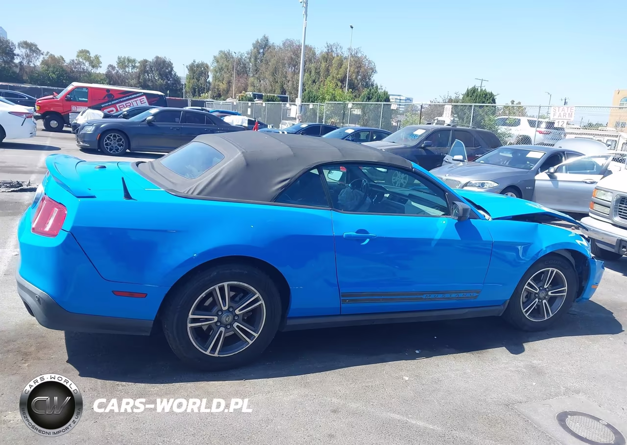 2012 Ford Mustang V6 Premium VIN:1ZVBP8EM7C5282494 - 15