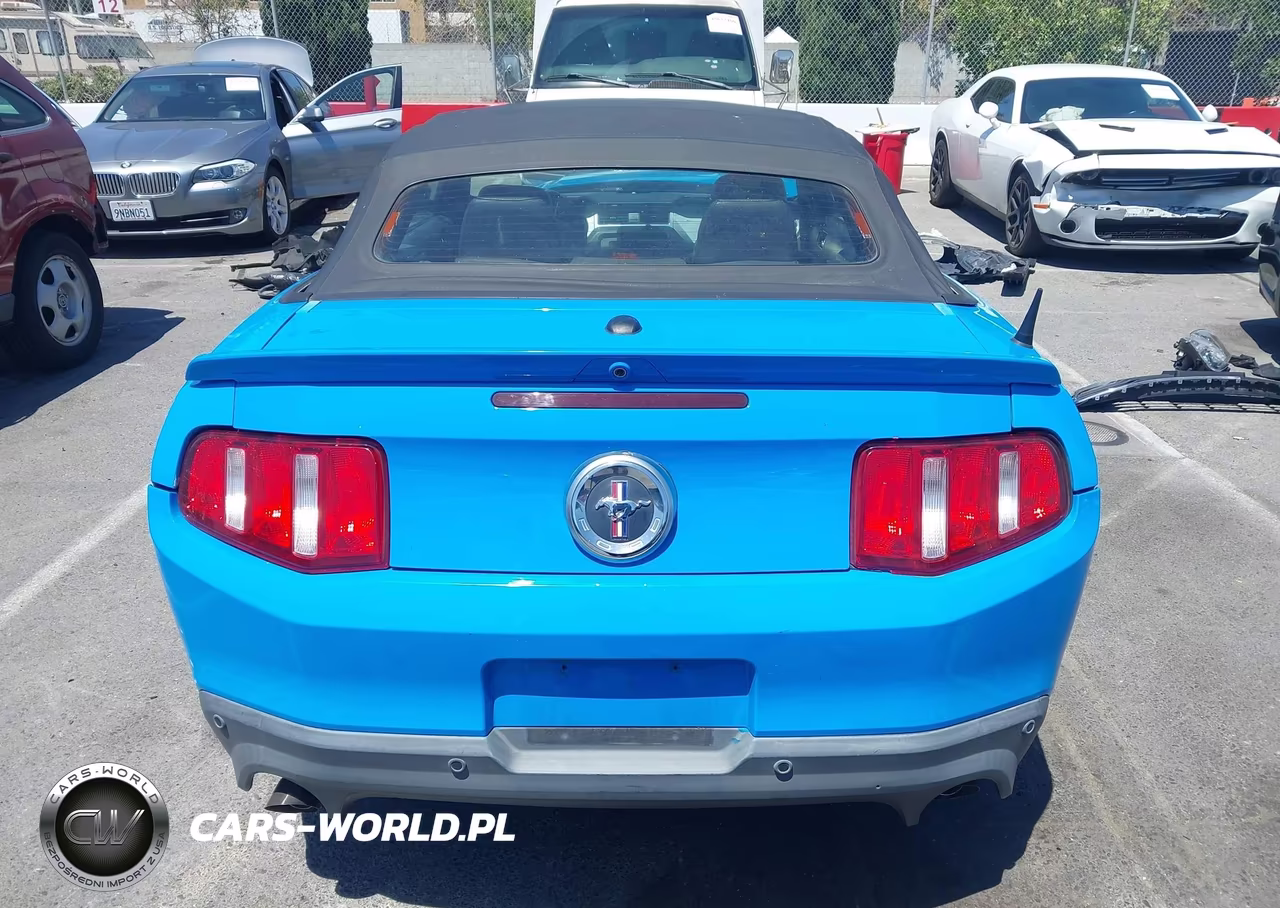 2012 Ford Mustang V6 Premium VIN:1ZVBP8EM7C5282494 - 18