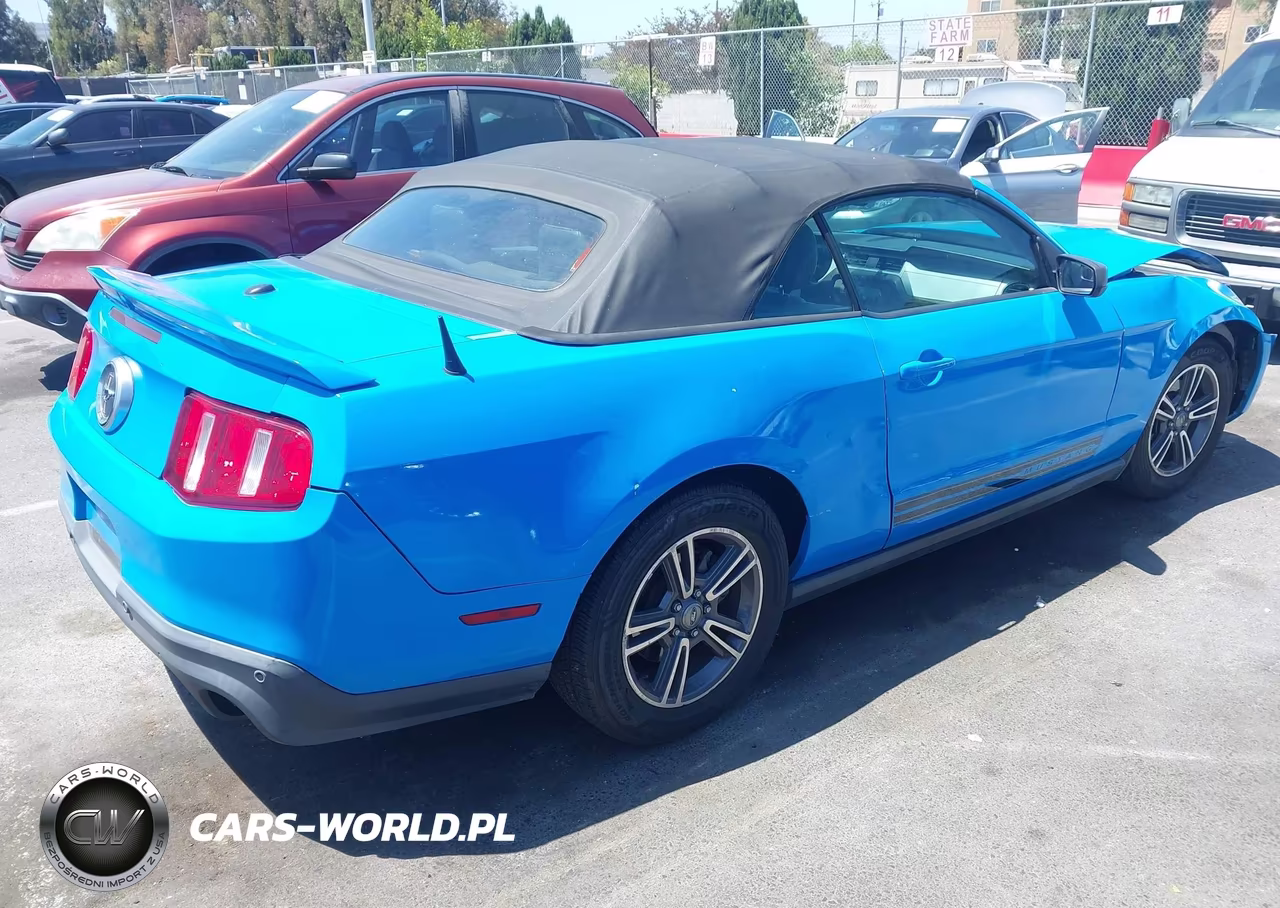 2012 Ford Mustang V6 Premium VIN:1ZVBP8EM7C5282494 - 4