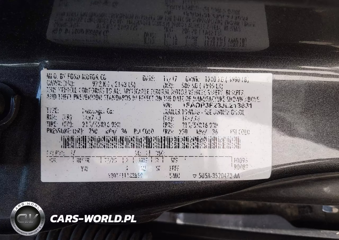 2018 Ford Focus Se VIN:1FADP3F23JL213831 - 9