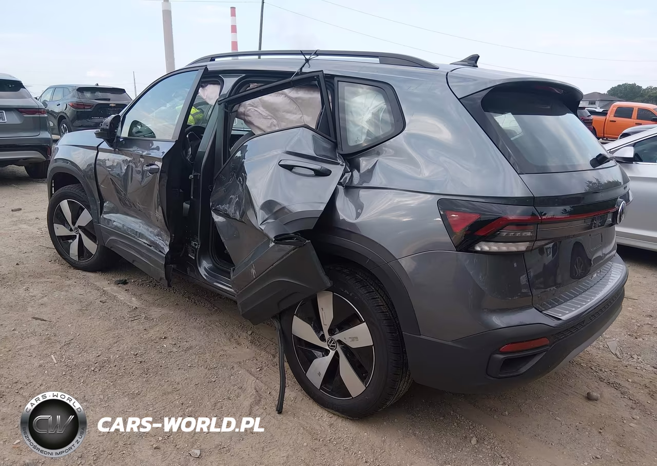 2026 Volkswagen Taos S VIN:3VV8C7B29TM010997 - 3