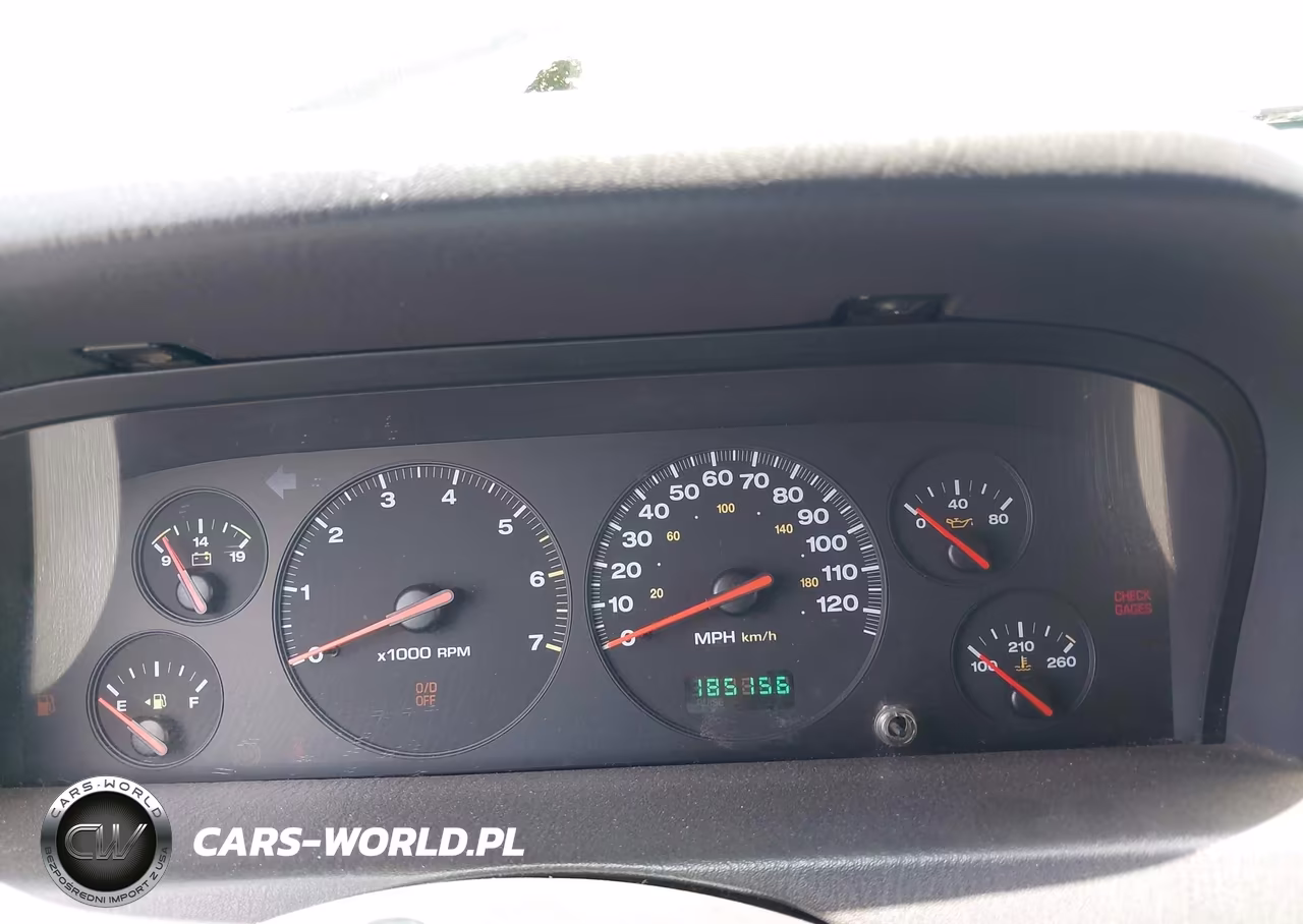2001 Jeep Grand Cherokee Laredo VIN:1J4GX48S61C583403 - 7