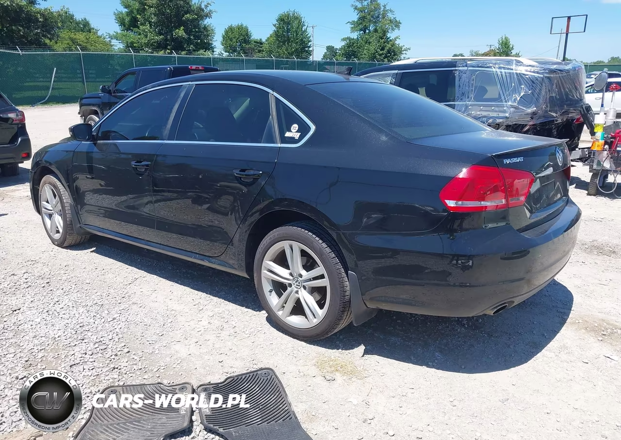 2014 Volkswagen Passat 2.0L Tdi Se VIN:1VWBN7A32EC118971 - 3