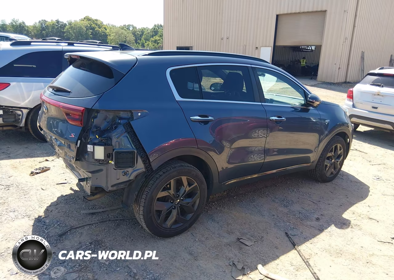 2020 Kia Sportage S VIN:KNDP6CAC2L7823550 - 4
