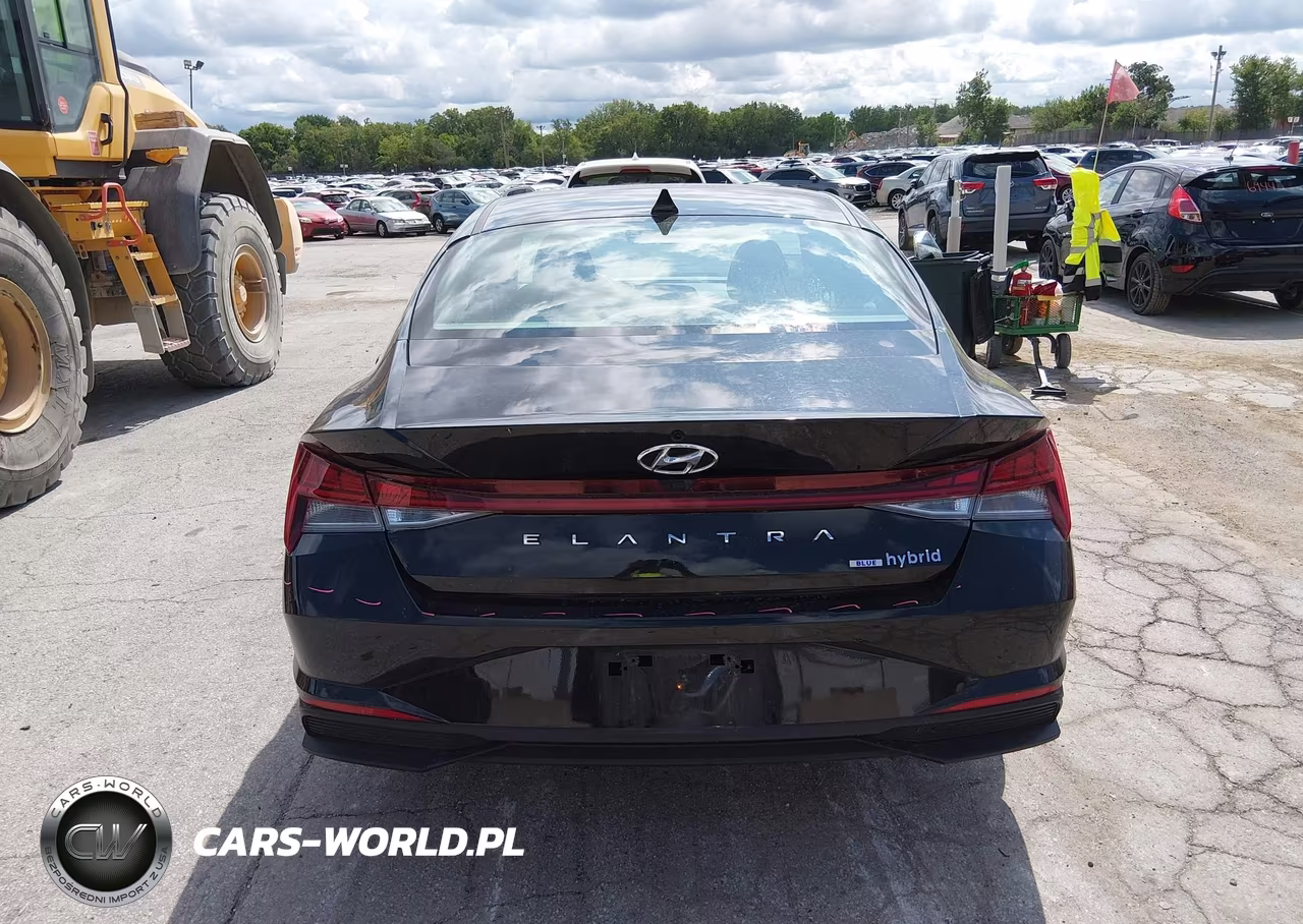 2023 Hyundai Elantra Hybrid Blue VIN:KMHLM4AJ2PU082649 - 17