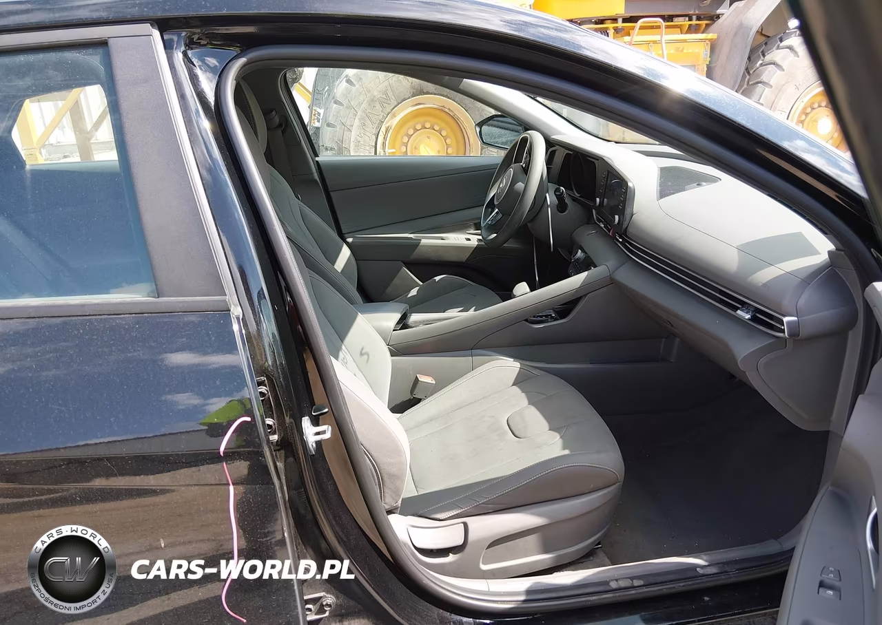 2023 Hyundai Elantra Hybrid Blue VIN:KMHLM4AJ2PU082649 - 5