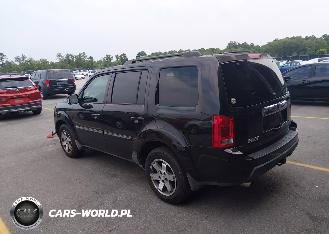 2010 Honda Pilot Touring VIN:5FNYF4H96AB029159 - 3