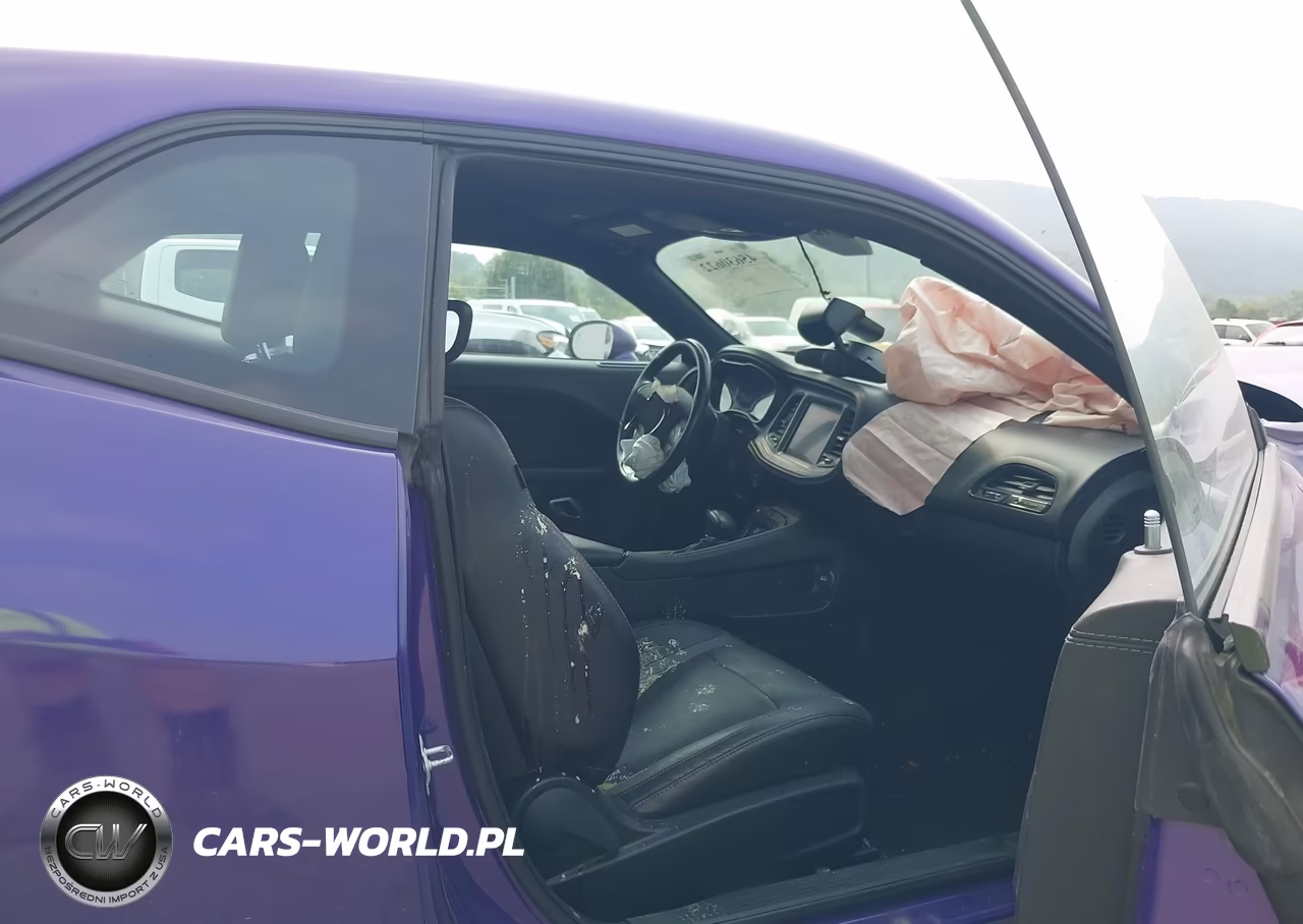 2023 Dodge Challenger Sxt Awd VIN:2C3CDZGG5PH665706 - 5