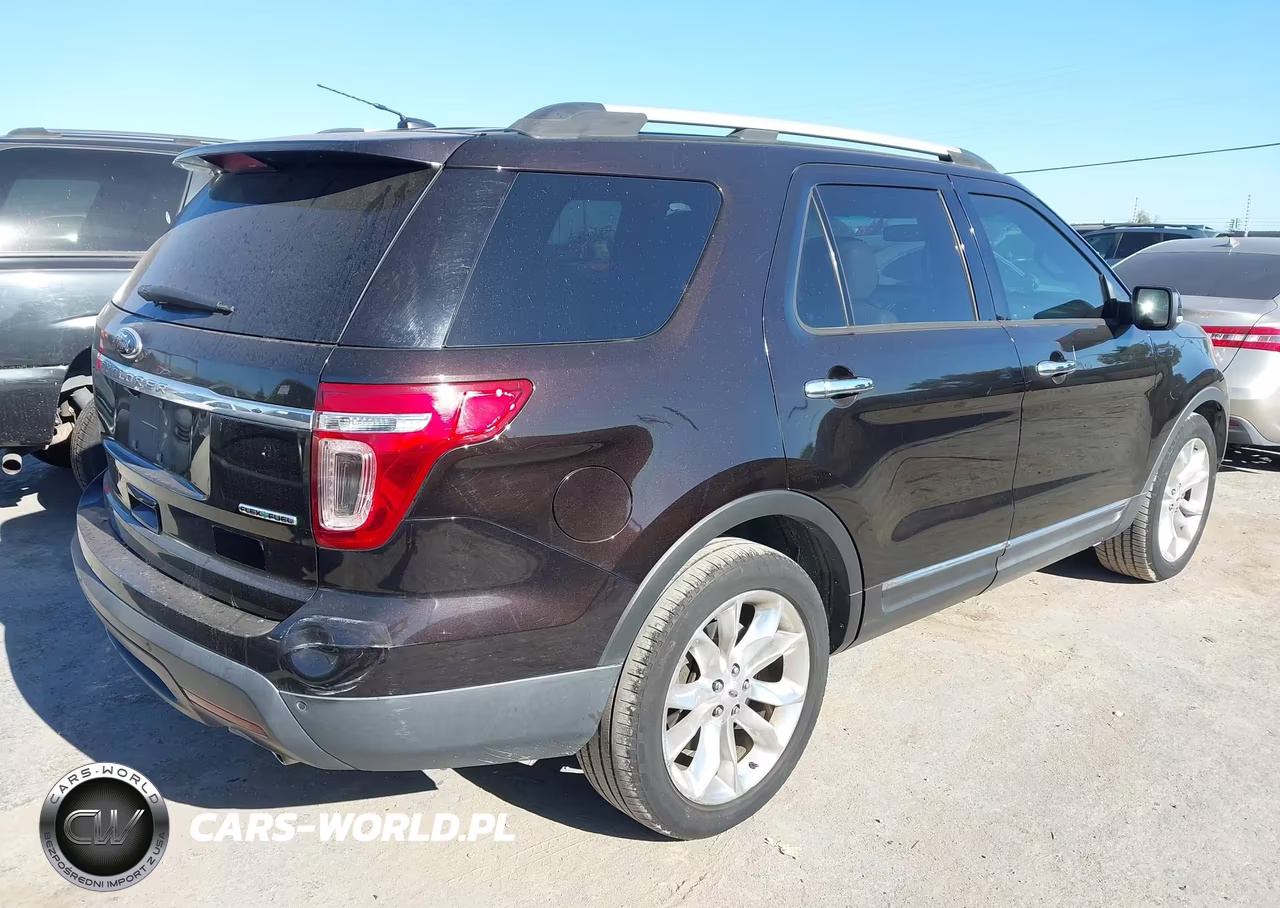 2014 Ford Explorer Xlt VIN:1FM5K7D83EGA54055 - 4