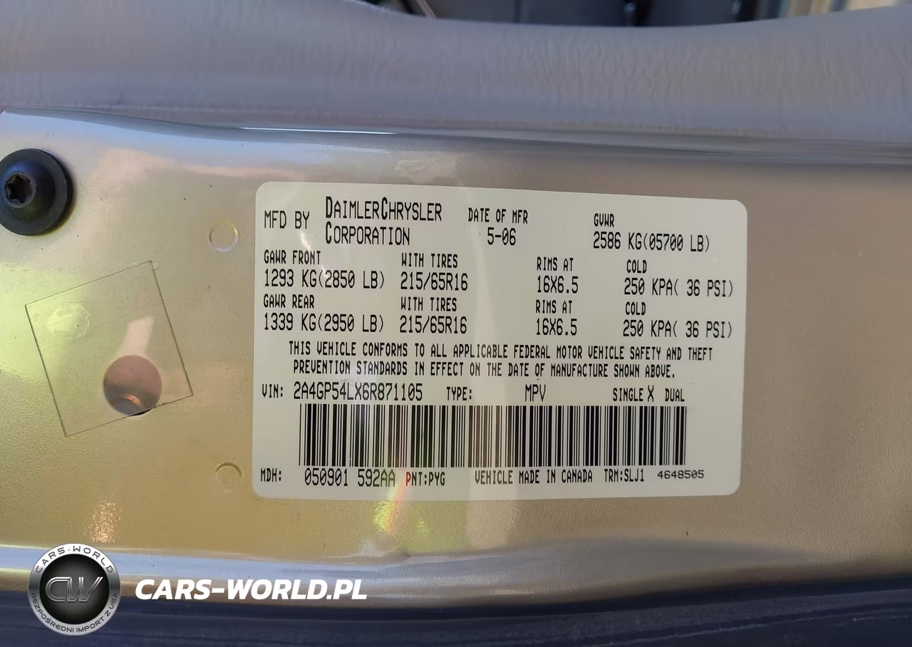 2006 Chrysler Town & Country Touring VIN:2A4GP54LX6R871105 - 9