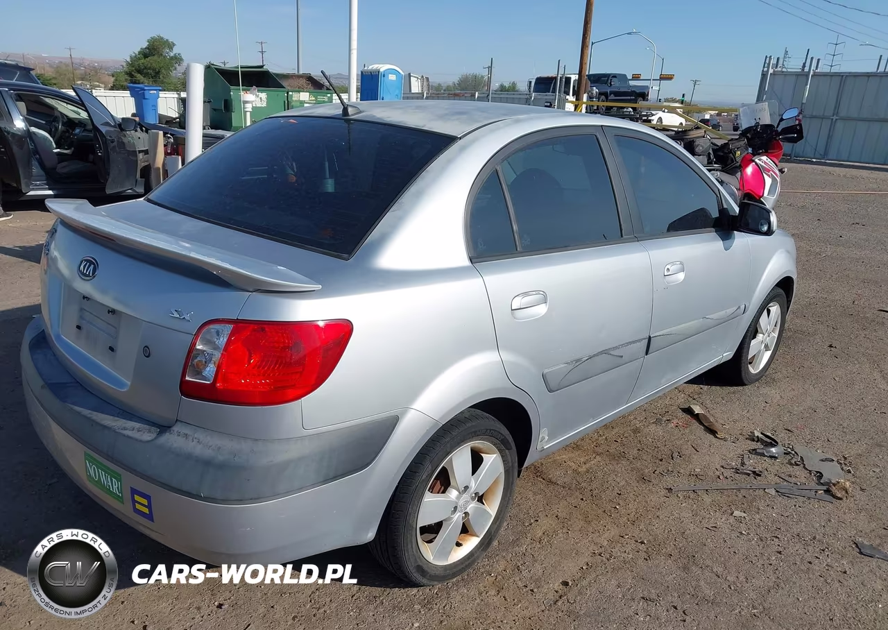 2007 Kia Rio Sx VIN:KNADE123276239067 - 4