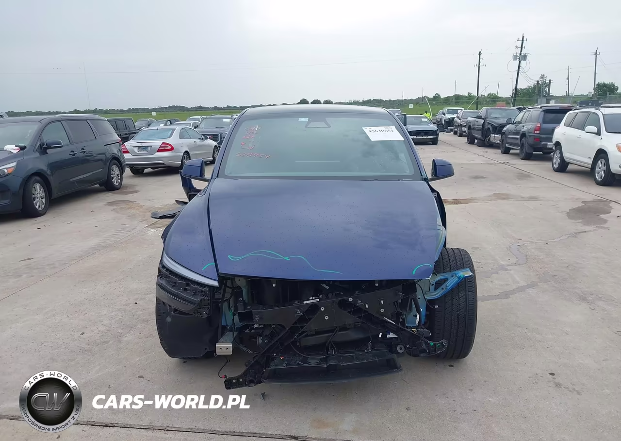 2026 Tesla Model Y All-Wheel Drive-Long Range Launch Series-Premium All-Wheel Drive VIN:7SAYGAEE8TF628454 - 11