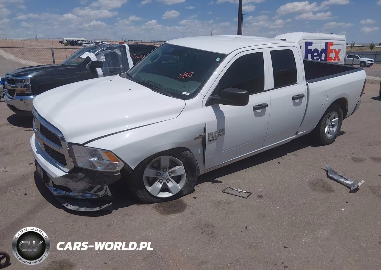 2019 Ram 1500 Classic Tradesman 4X4 6'4 Box VIN:1C6RR7FT2KS716985 - 2