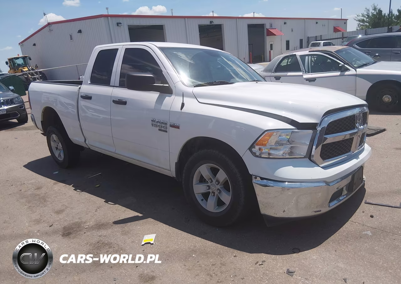 2019 Ram 1500 Classic Tradesman 4X4 6'4 Box VIN:1C6RR7FT2KS716985 - 3