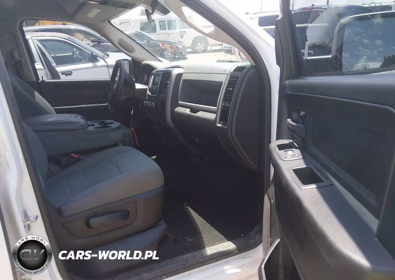 2019 Ram 1500 Classic Tradesman 4X4 6'4 Box VIN:1C6RR7FT2KS716985 - 5