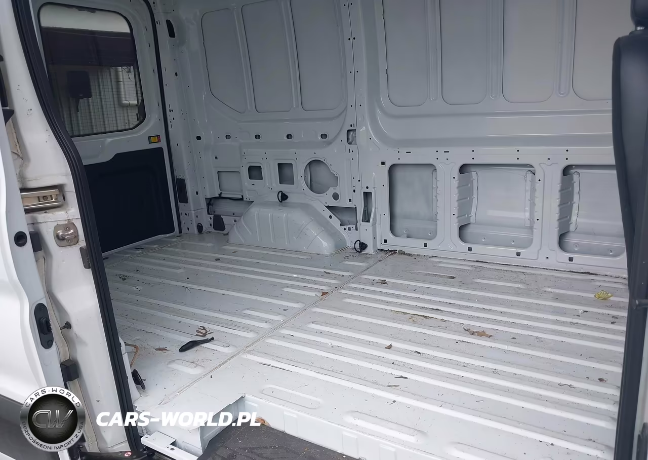 2020 Ford Transit-150 VIN:1FTYE1C86LKB22852 - 8