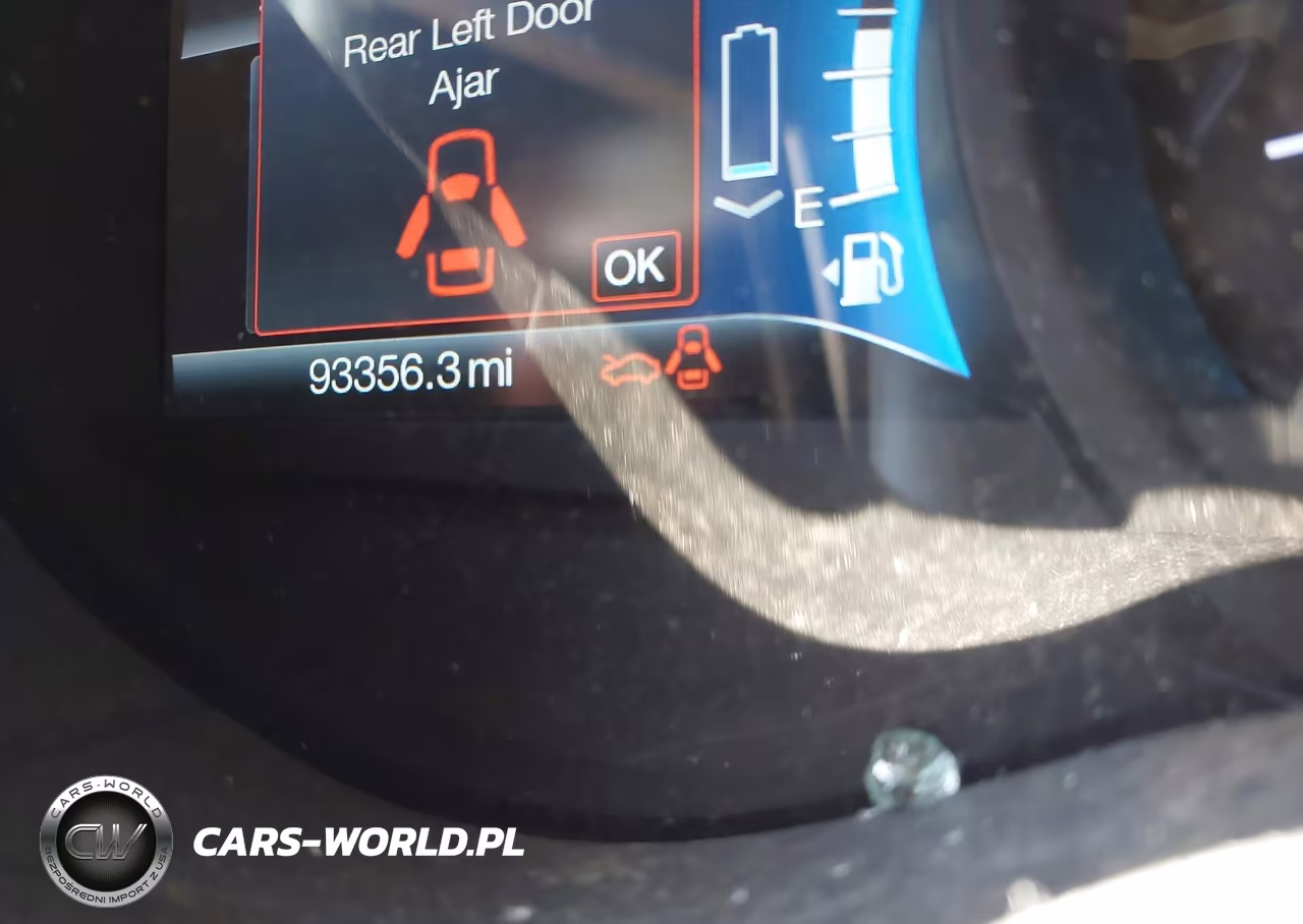 2015 Ford Fusion Energi Titanium VIN:3FA6P0SU0FR220694 - 16