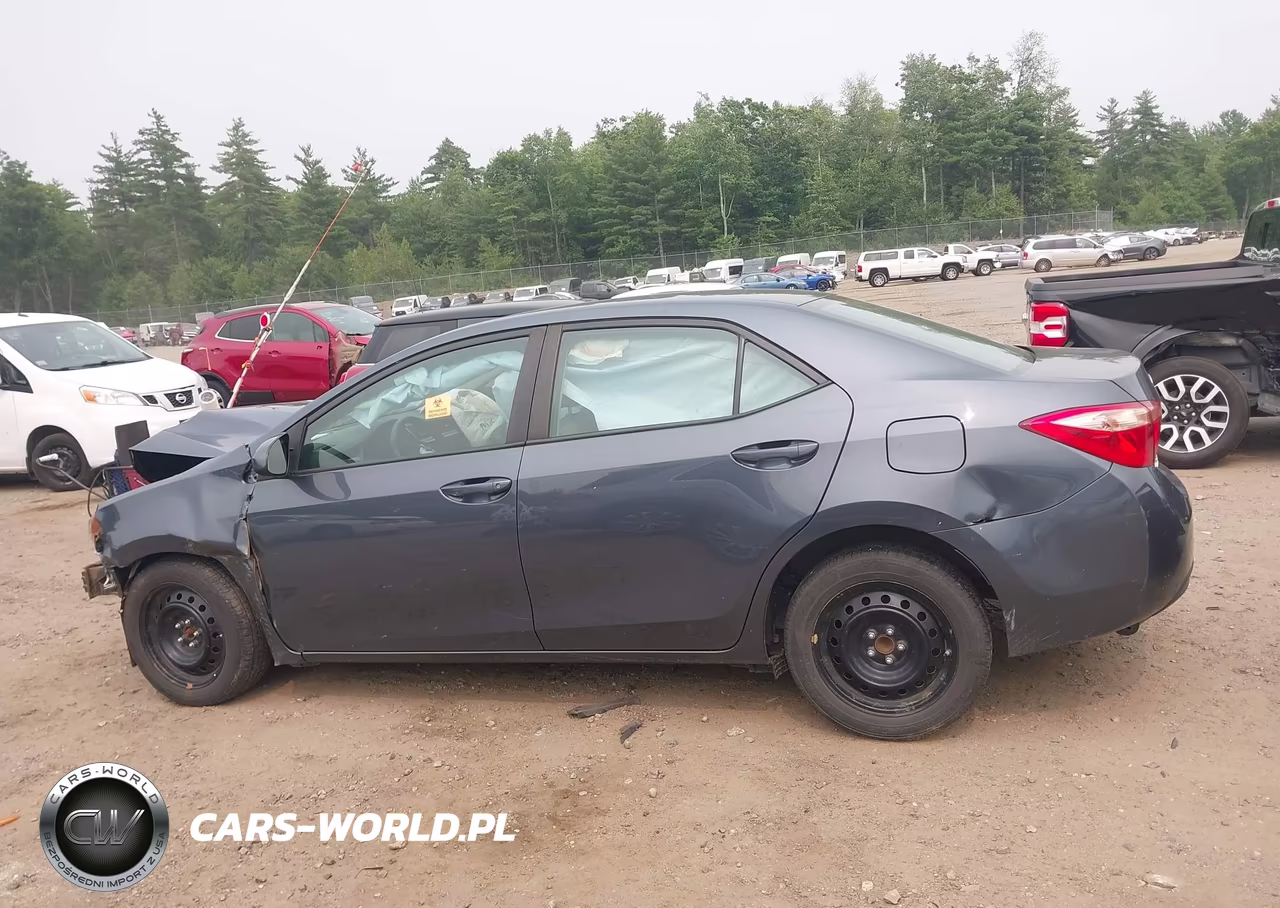 2019 Toyota Corolla Le VIN:2T1BURHEXKC230784 - 14
