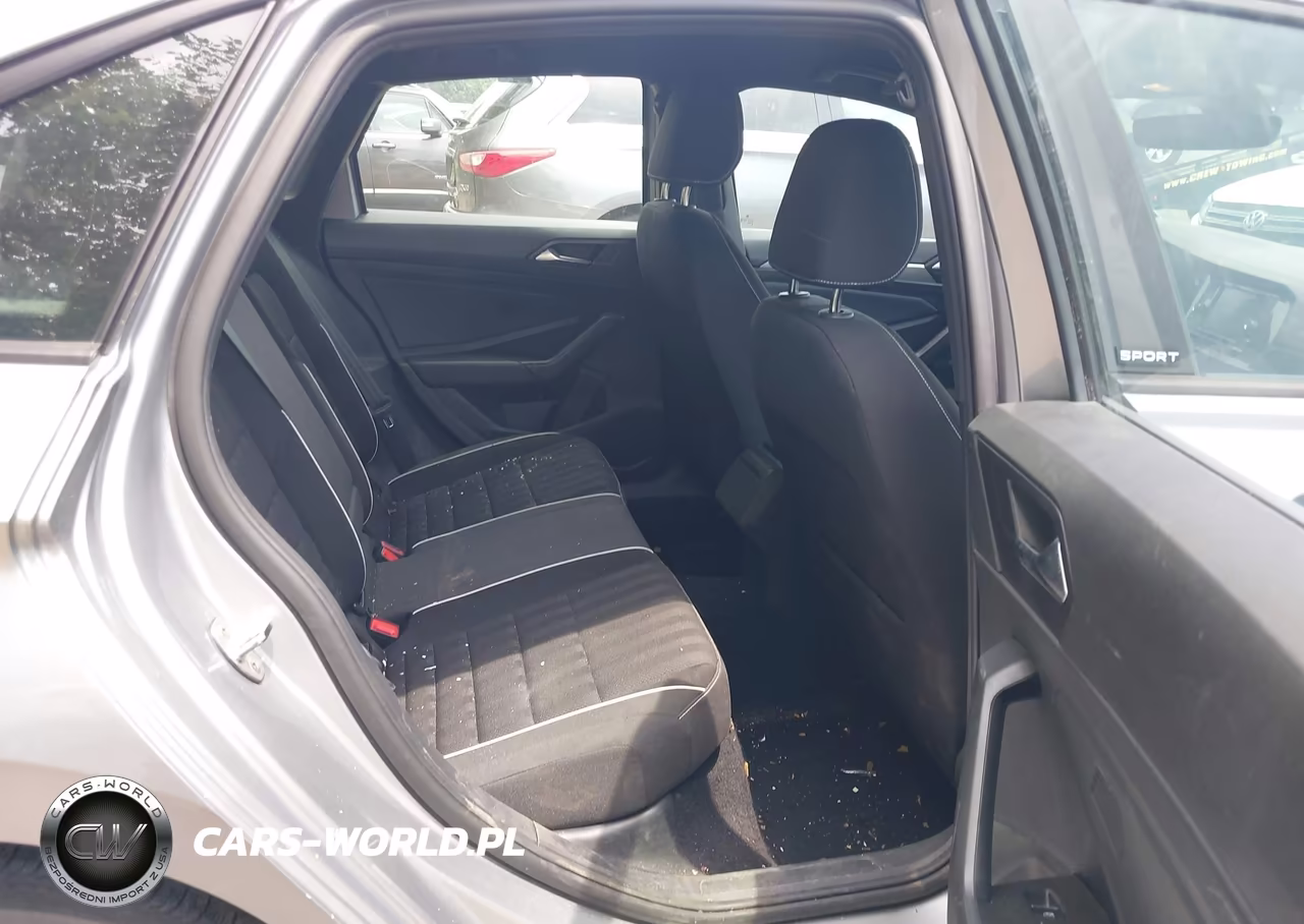 2023 Volkswagen Jetta 1.5T Sport VIN:3VWBM7BU4PM044335 - 8