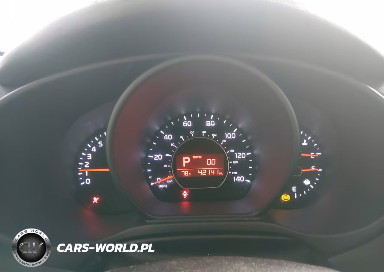 2018 Kia Soul + VIN:KNDJP3A54J7515720 - 7
