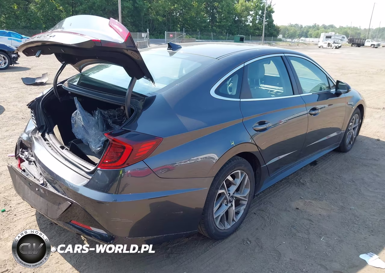 2021 Hyundai Sonata Sel VIN:5NPEL4JA1MH069283 - 4