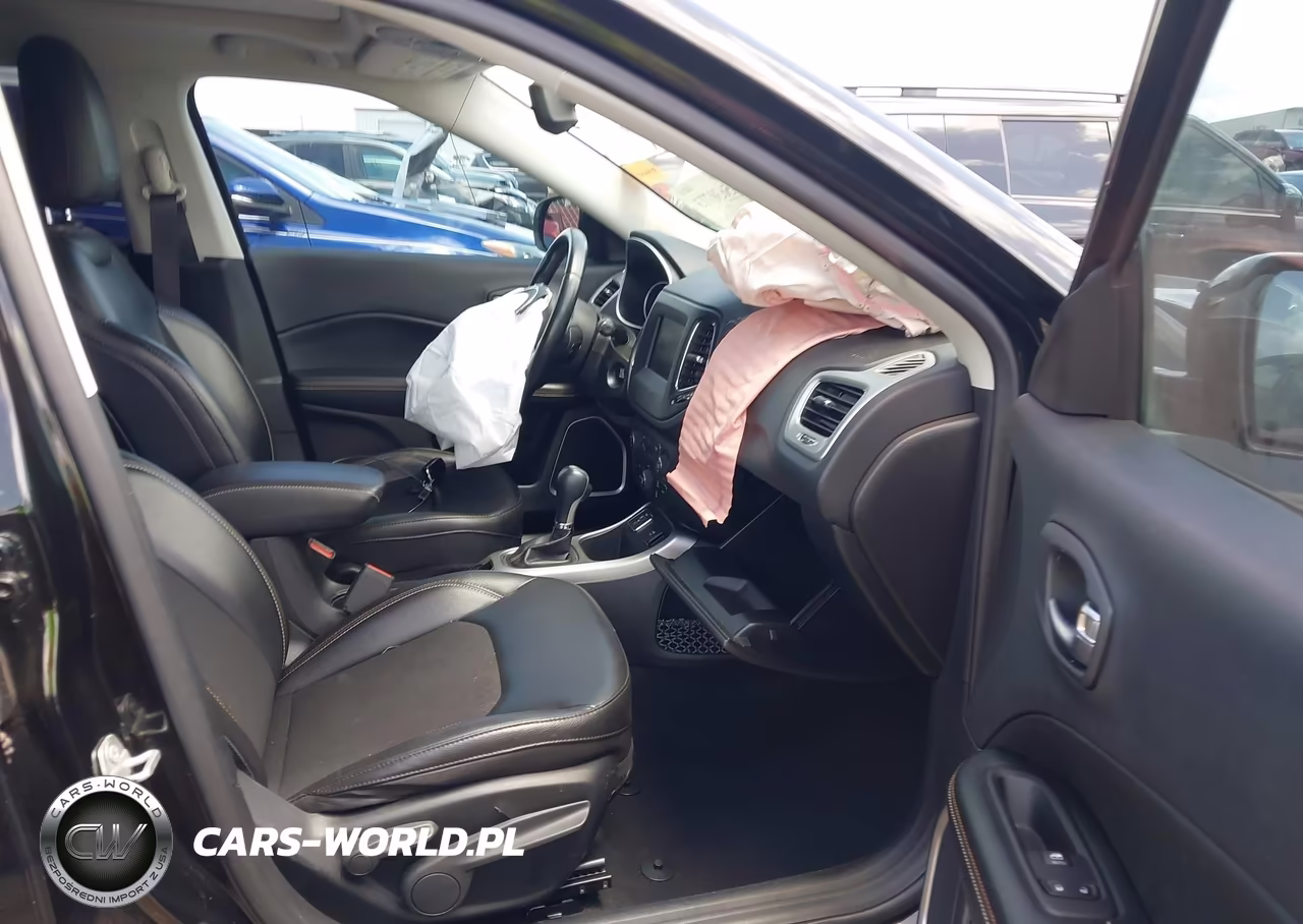 2020 Jeep Compass Sun And Wheel Fwd VIN:3C4NJCBB2LT162156 - 5