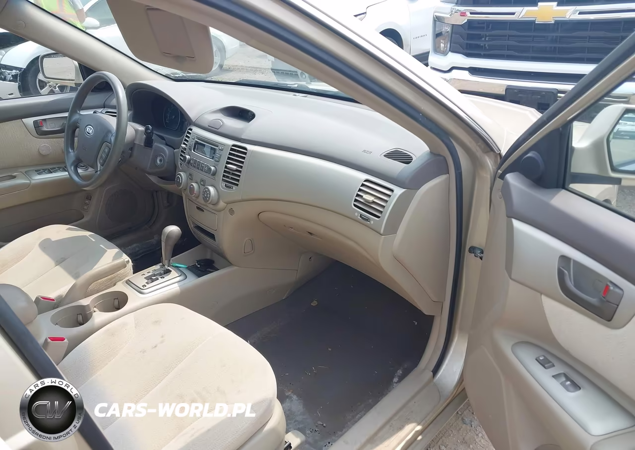 2008 Kia Optima Lx VIN:KNAGE123385170815 - 5