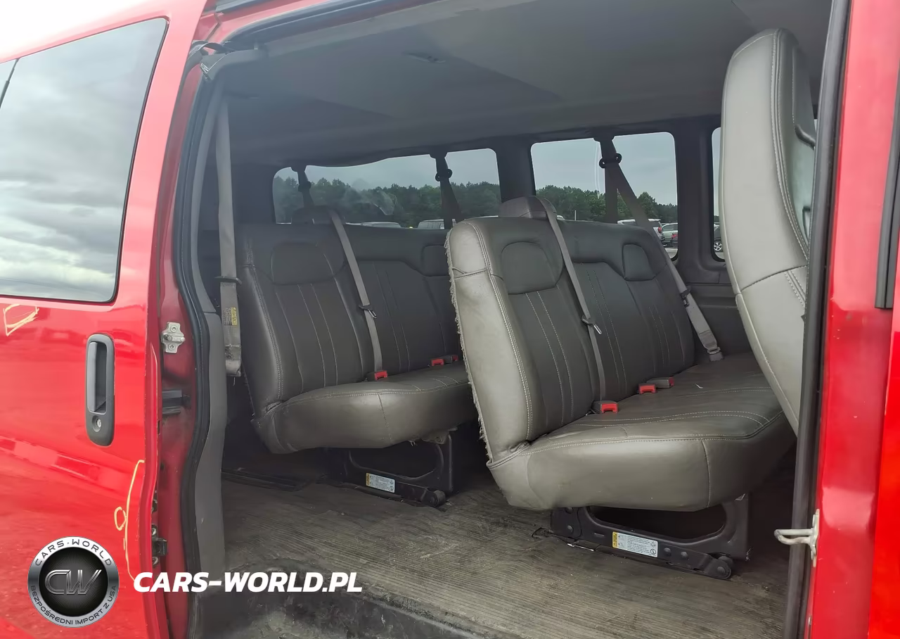 2017 Chevrolet Express 3500 Ls VIN:1GAZGNFG2H1290664 - 8