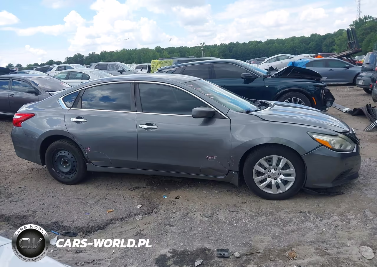 2017 Nissan Altima 2.5 S VIN:1N4AL3AP2HN362070 - 13