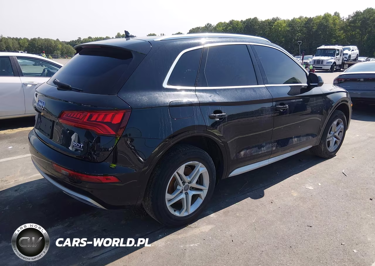 2018 Audi Q5 2.0T Premium-2.0T Tech Premium VIN:WA1BNAFY2J2057362 - 4