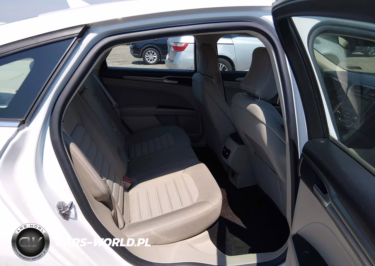 2019 Ford Fusion Hybrid Se VIN:3FA6P0LU7KR137739 - 8