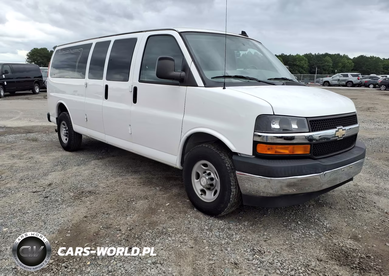 2017 Chevrolet Express 3500 Lt – zdjęcie 1 z 16