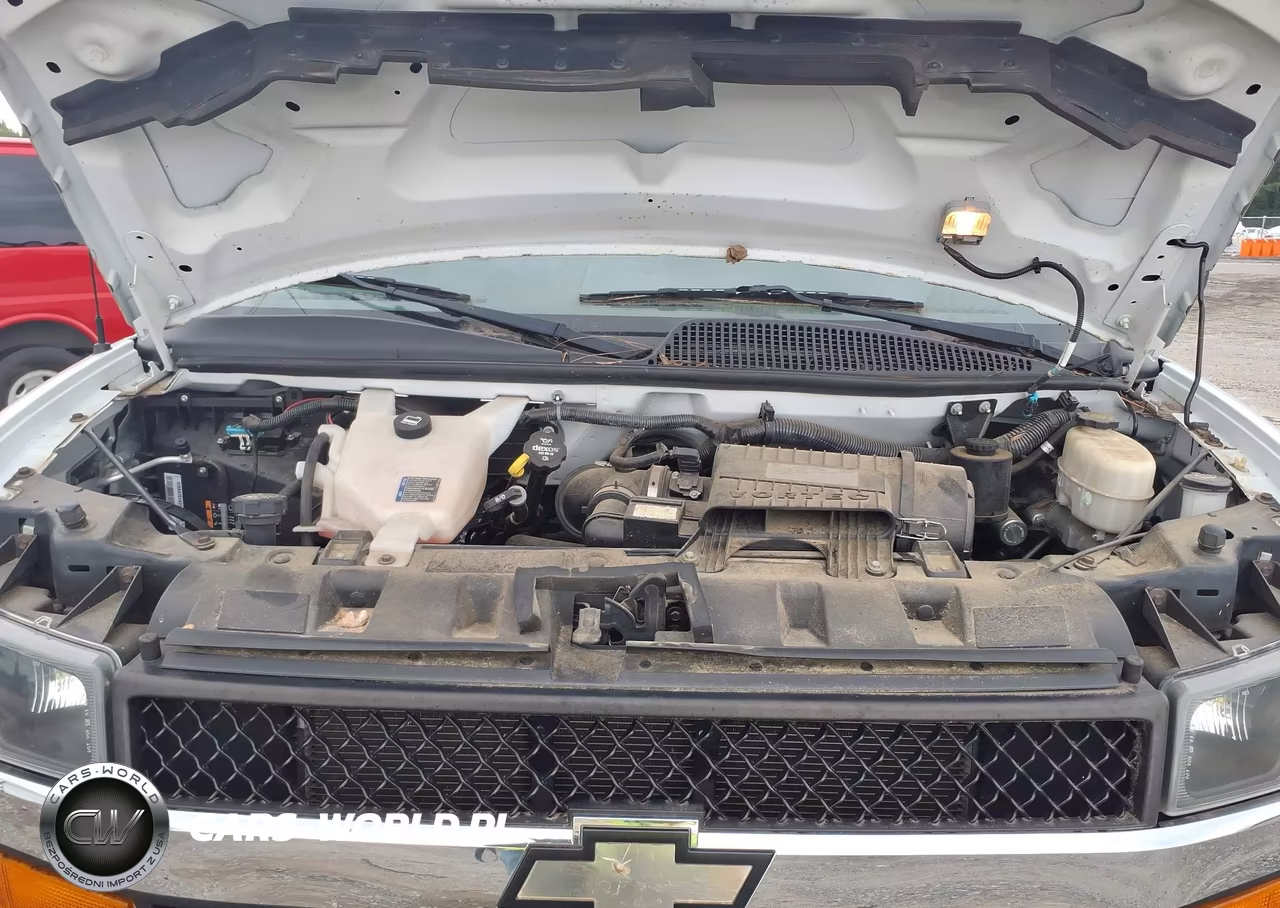 2017 Chevrolet Express 3500 Lt VIN:1GAZGPFG1H1289372 - 10