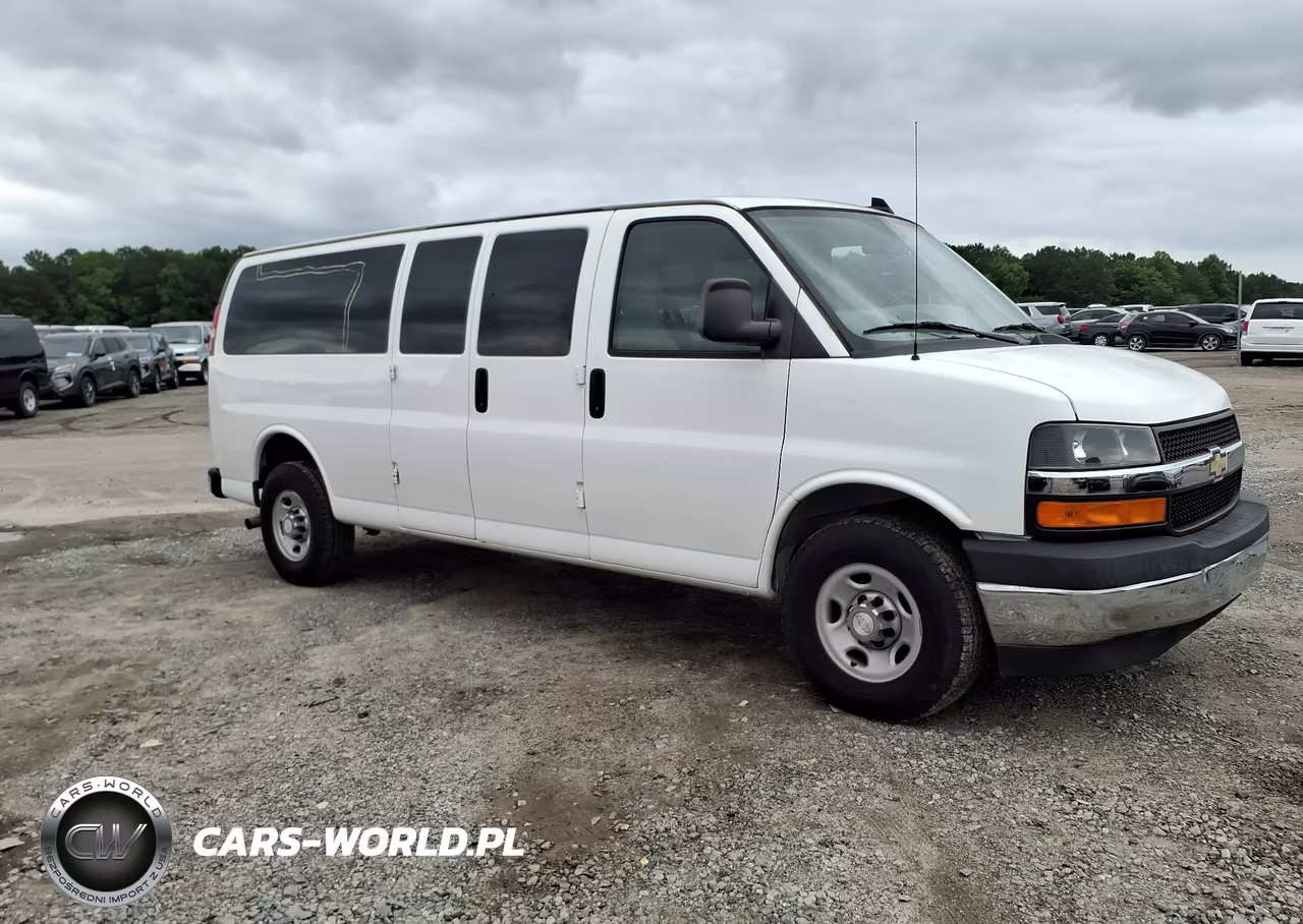 2017 Chevrolet Express 3500 Lt VIN:1GAZGPFG1H1289372 - 13