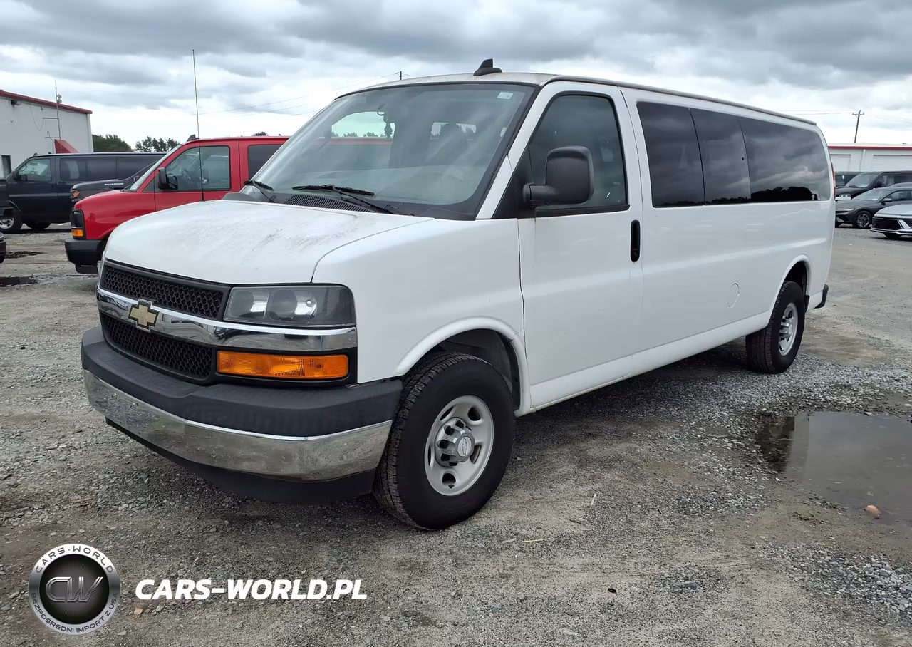 2017 Chevrolet Express 3500 Lt VIN:1GAZGPFG1H1289372 - 2