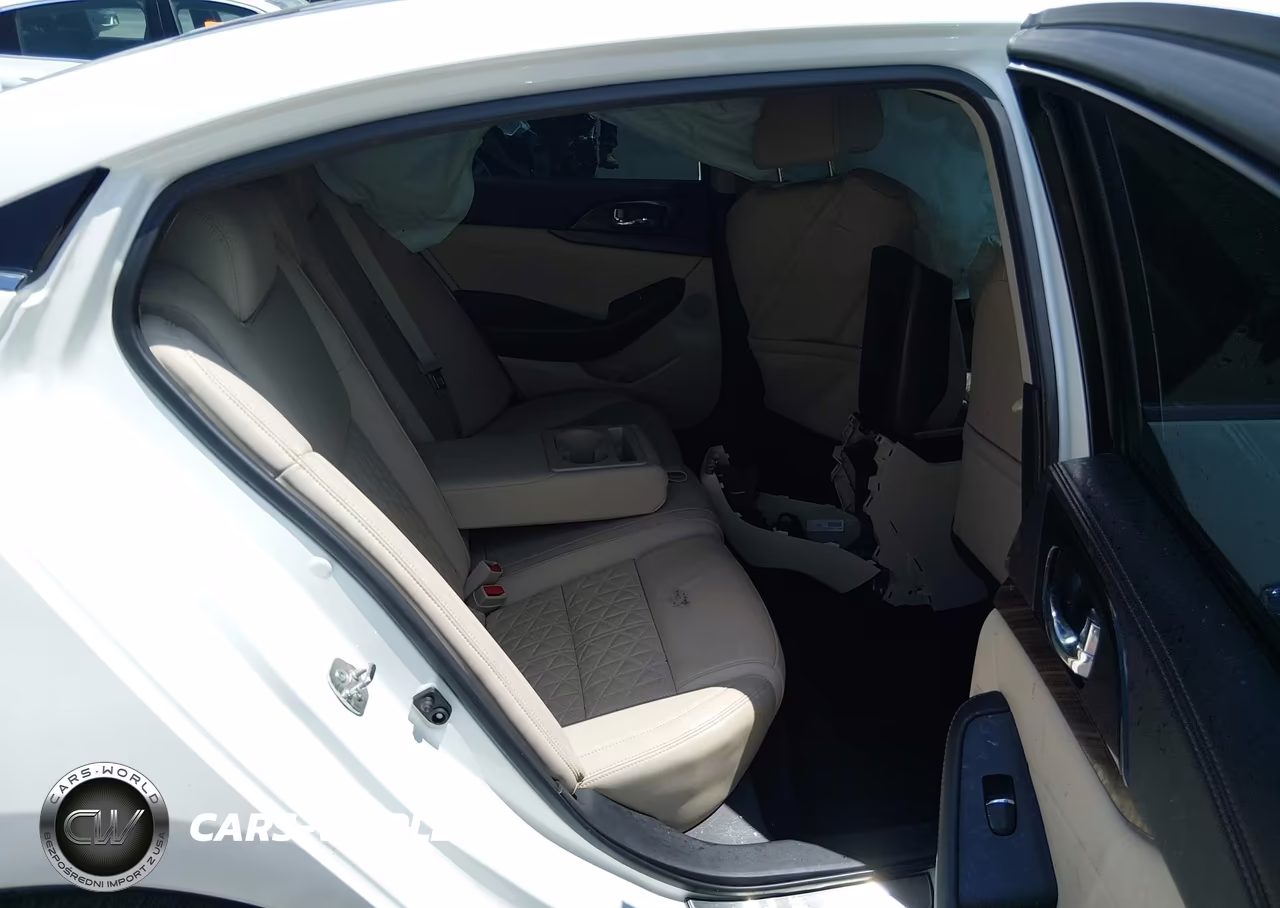 2018 Nissan Maxima 3.5 Platinum VIN:1N4AA6AP6JC408265 - 8