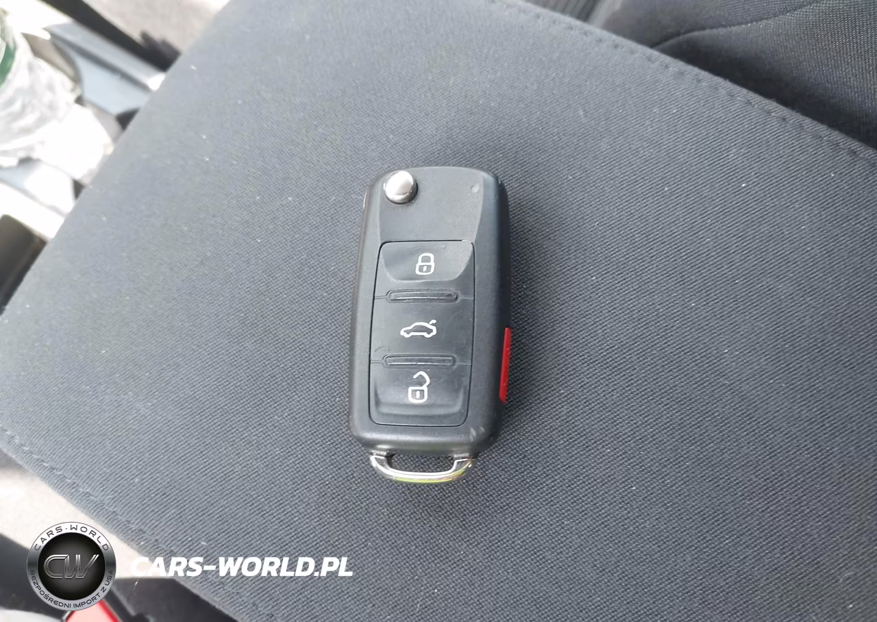 2017 Volkswagen Tiguan 2.0T-2.0T S VIN:WVGBV7AX0HK050262 - 11
