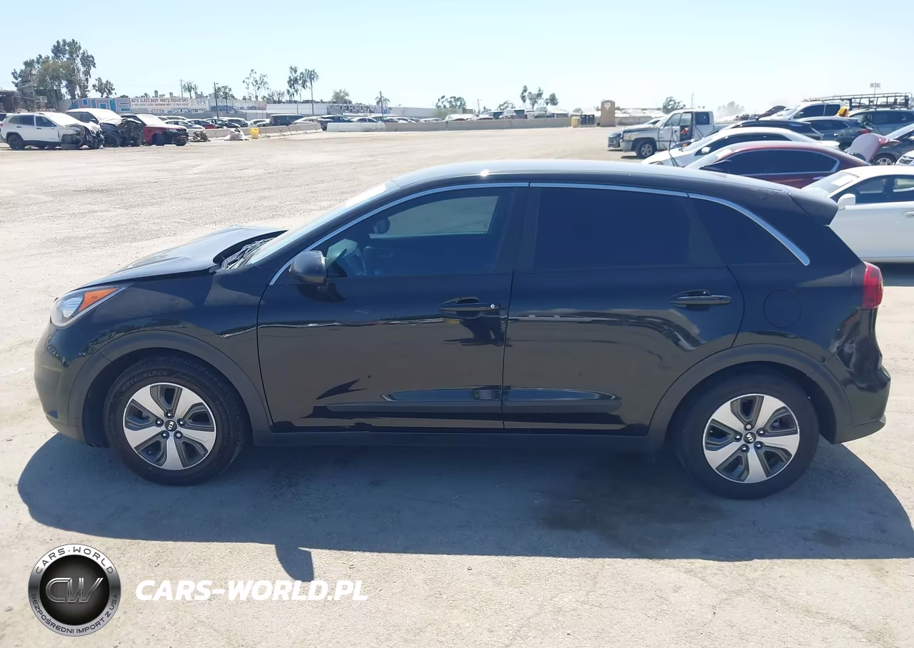 2017 Kia Niro Fe VIN:KNDCB3LC6H5076657 - 14
