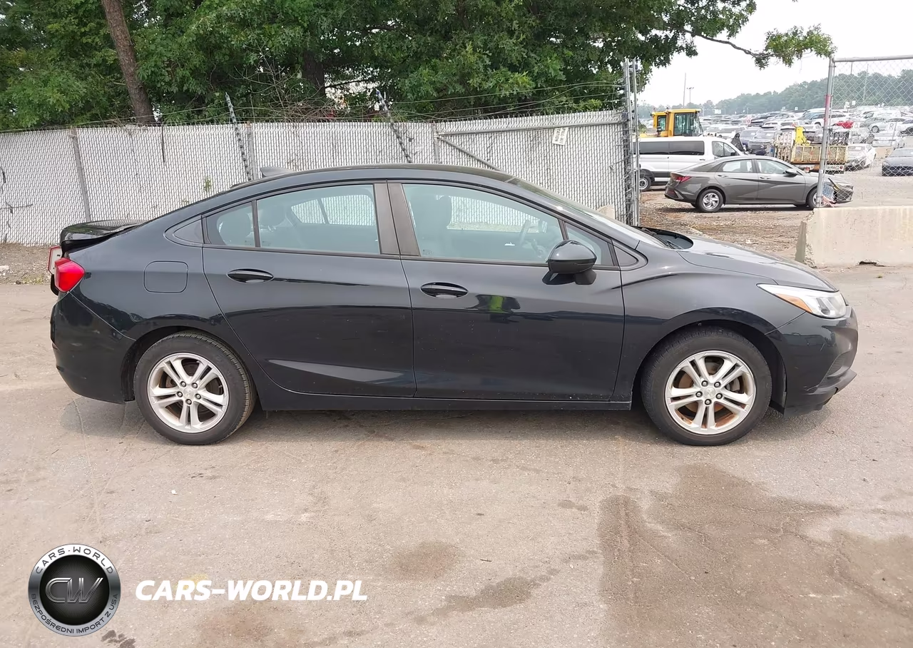 2017 Chevrolet Cruze Ls Auto VIN:1G1BC5SMXH7245753 - 13