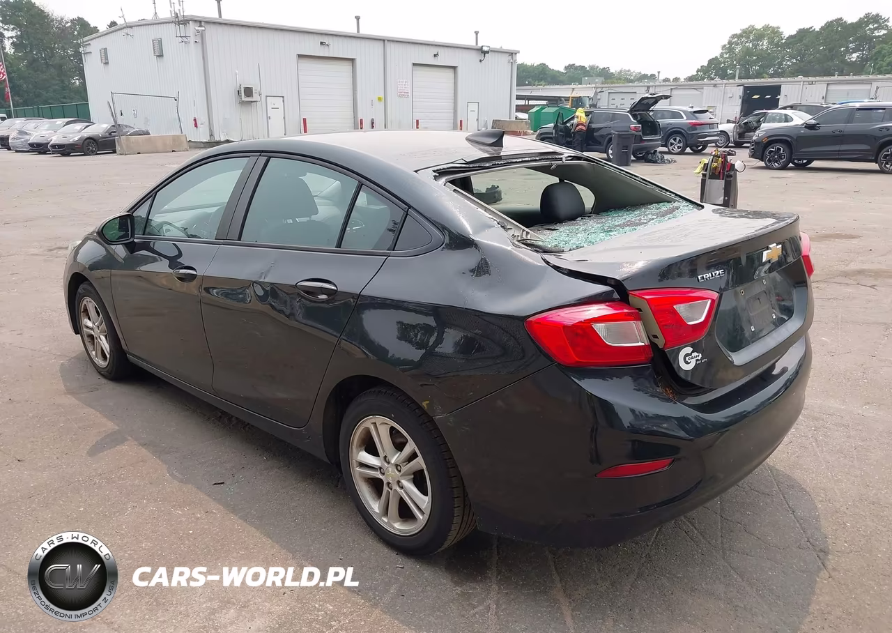 2017 Chevrolet Cruze Ls Auto VIN:1G1BC5SMXH7245753 - 6