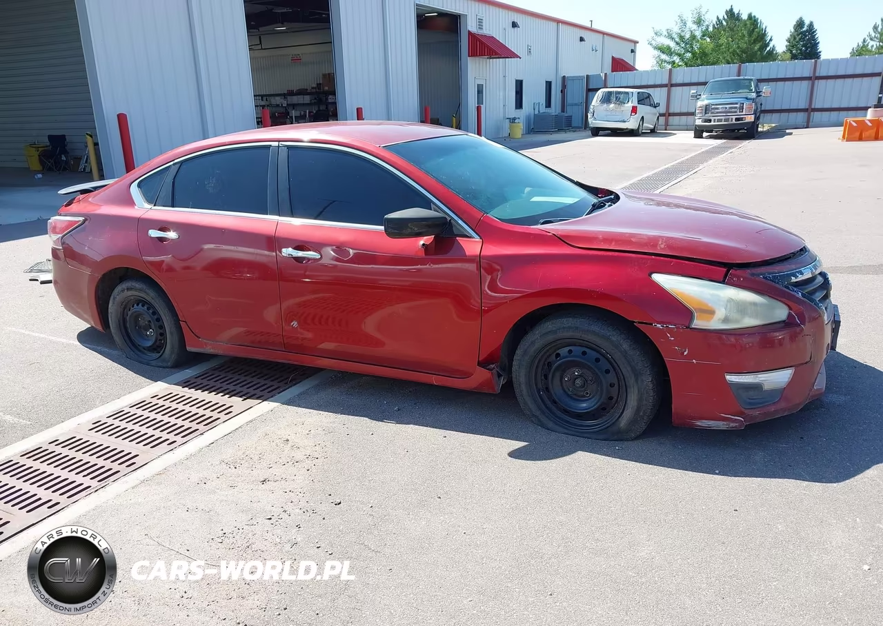 2014 Nissan Altima 2.5 S – zdjęcie 1 z 17
