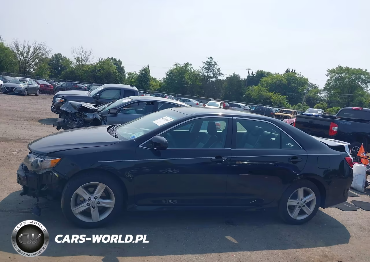 2014 Toyota Camry Se VIN:4T1BF1FK8EU446897 - 14