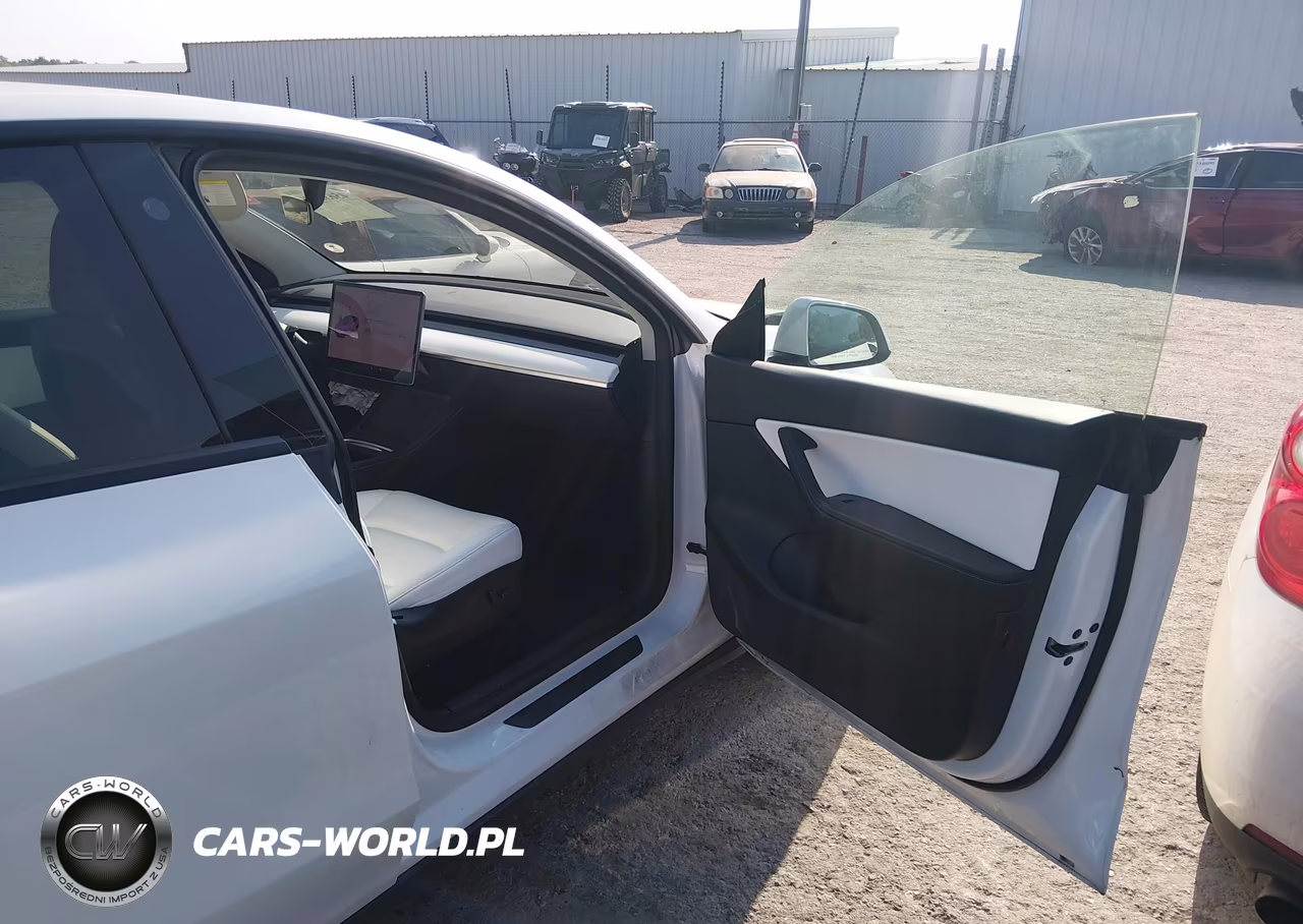 2021 Tesla Model Y Long Range Dual Motor All-Wheel Drive VIN:5YJYGDEE2MF202582 - 5