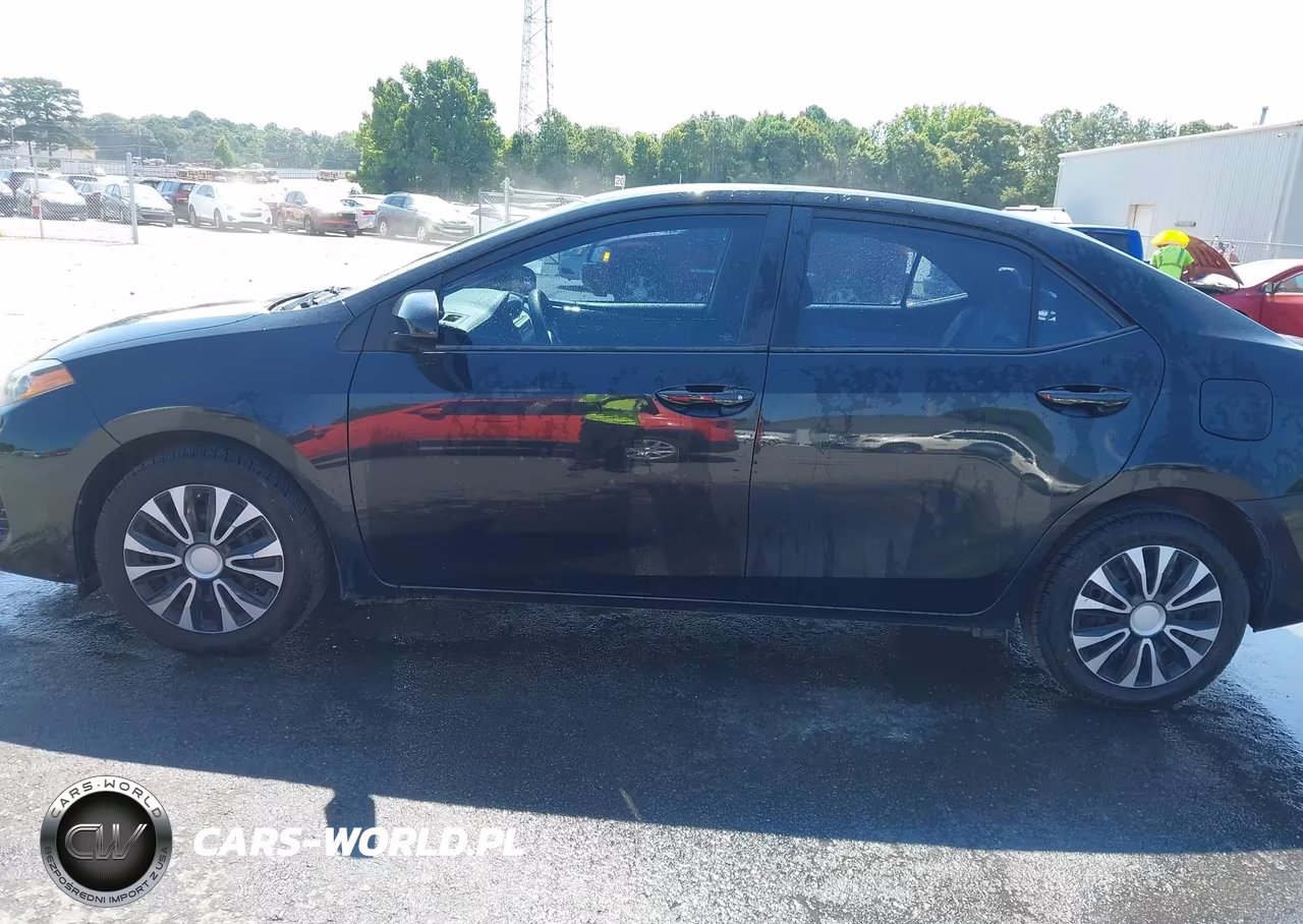 2019 Toyota Corolla Le VIN:2T1BURHE5KC201967 - 14