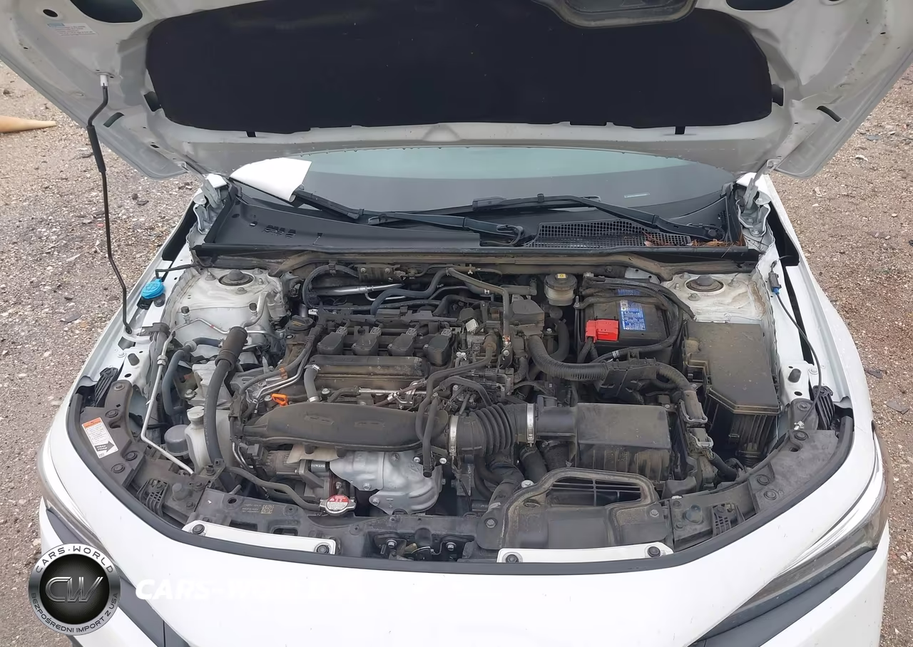 2024 Honda Civic Touring VIN:2HGFE1F96RH307545 - 10