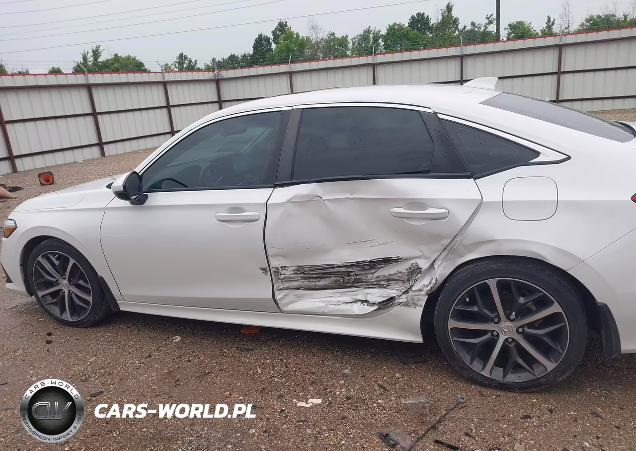 2024 Honda Civic Touring VIN:2HGFE1F96RH307545 - 14