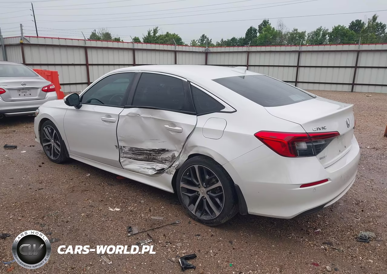 2024 Honda Civic Touring VIN:2HGFE1F96RH307545 - 3