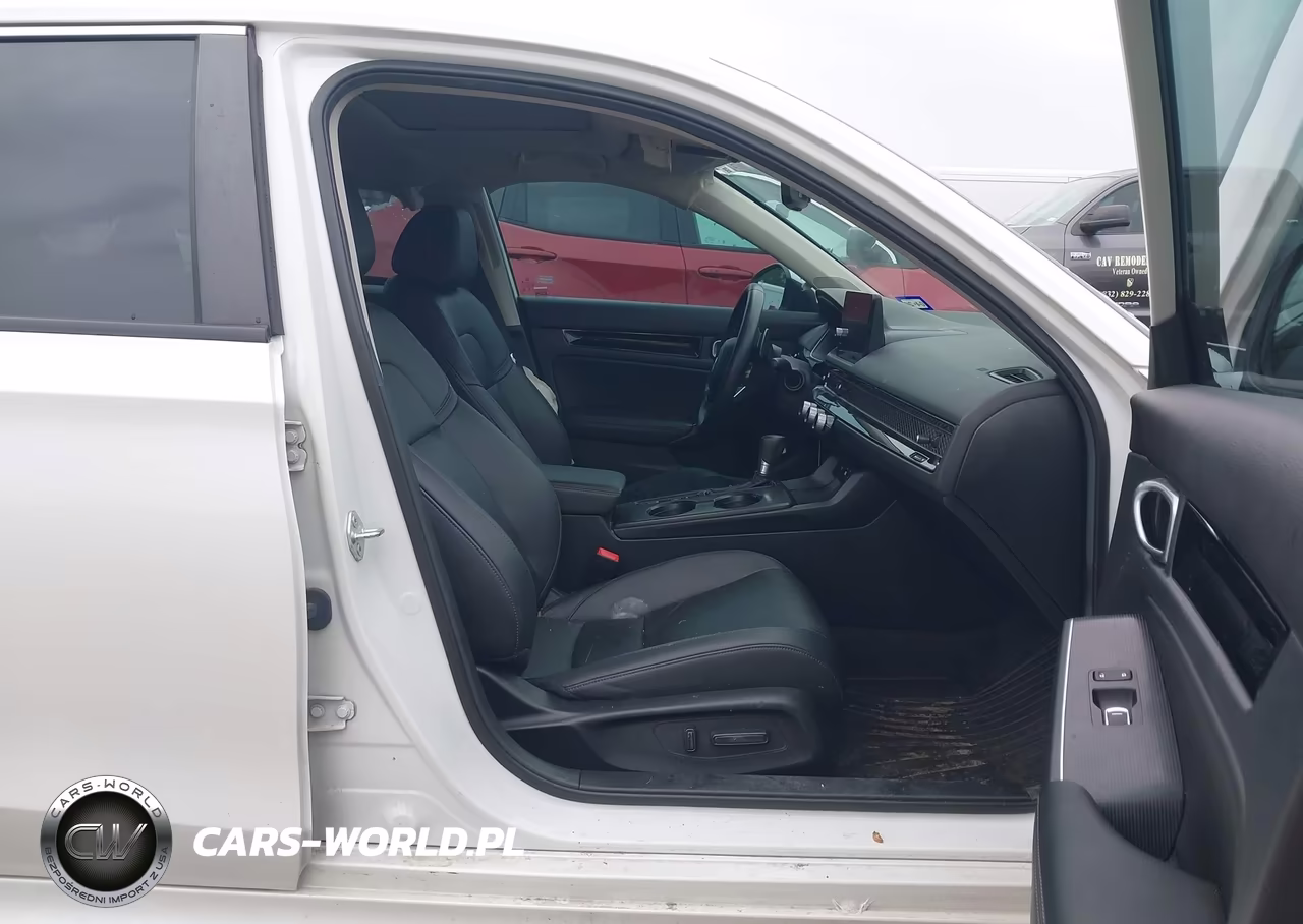2024 Honda Civic Touring VIN:2HGFE1F96RH307545 - 5
